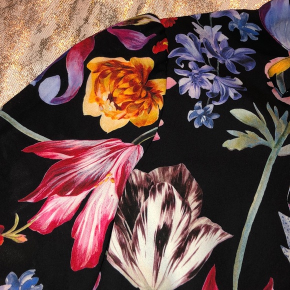 Tie-neck midi dress in midnight Dutch floral - Picture 5 of 8